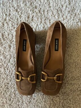 Nine West Tan Suede Loafers with Gold Horsebit